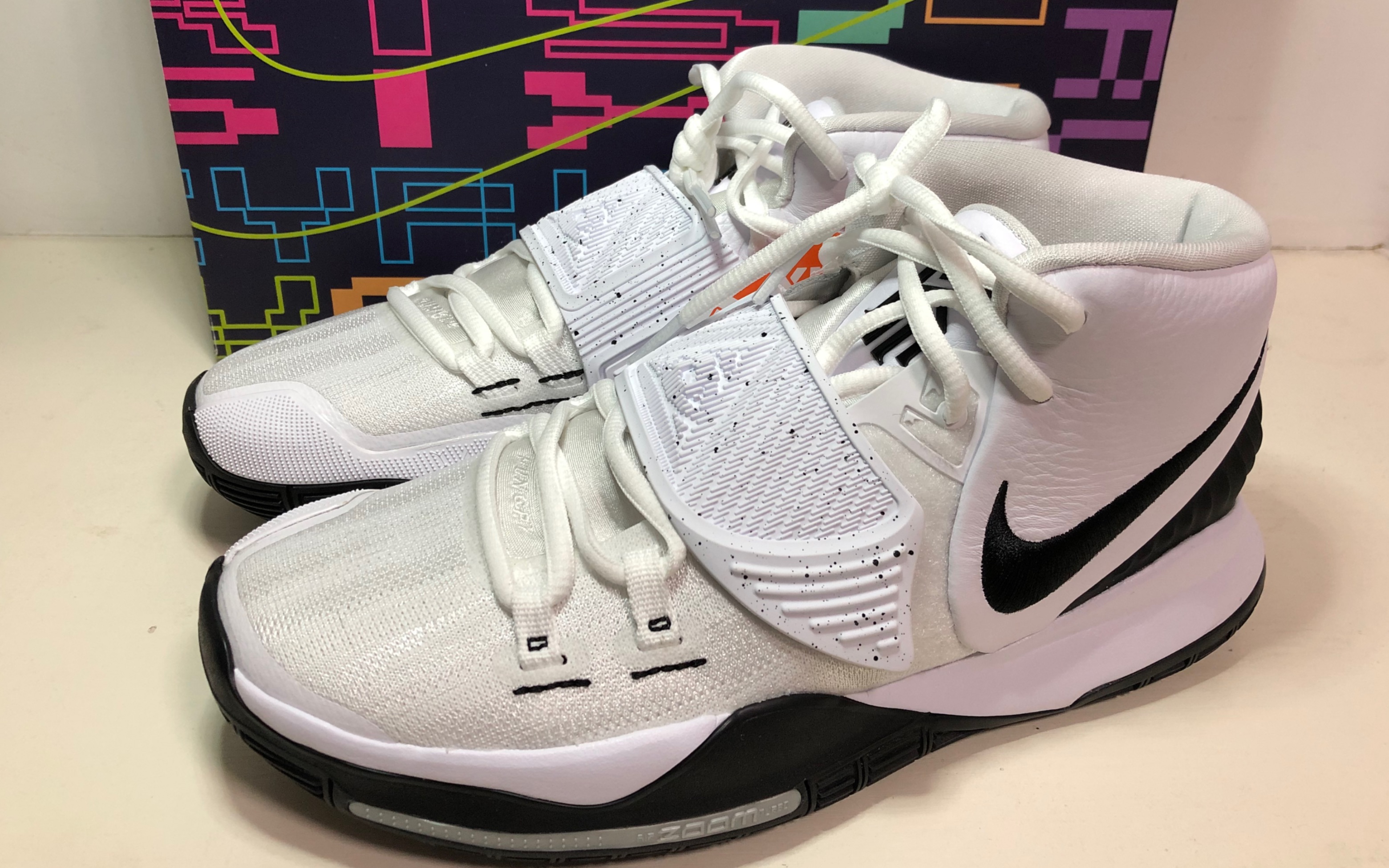 欧文6 篮球鞋 奥利奥配色 黑白配色 开箱 y哥开箱时间