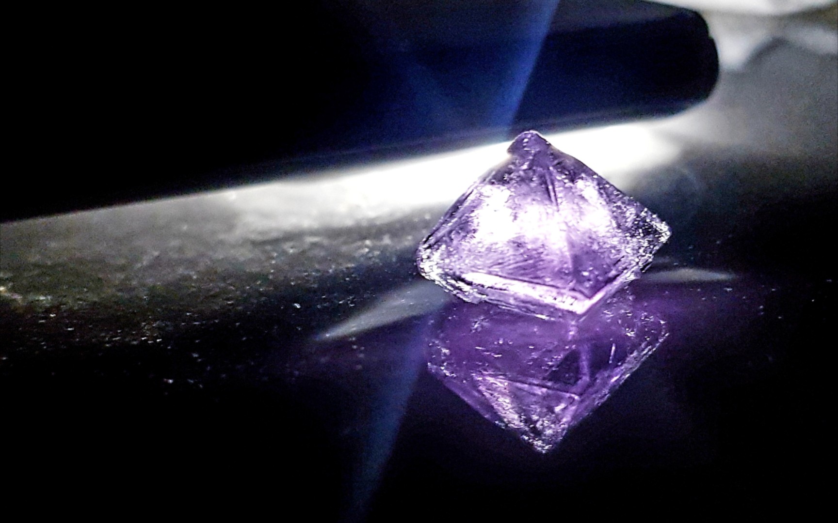 高雅的魅力硫酸铝钾硫酸铬钾混晶