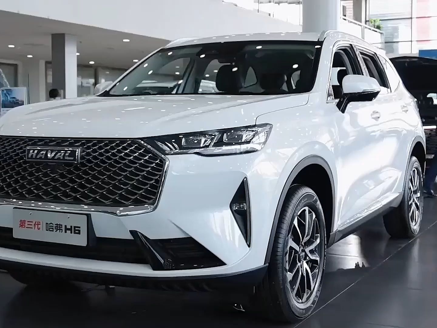 年底买哈弗h6有优惠吗?落地价多少钱?