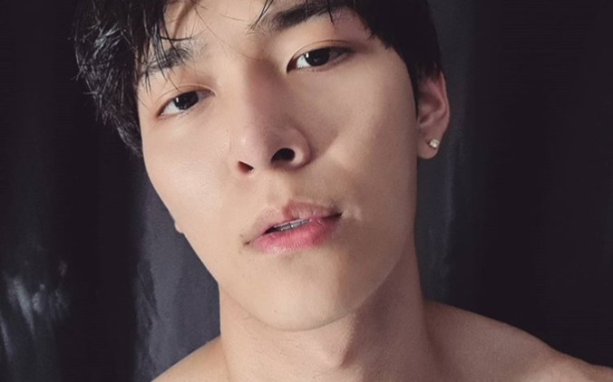 逐月之月神哥胖胖他泰老攻太可了看神哥的超高颜值巅峰