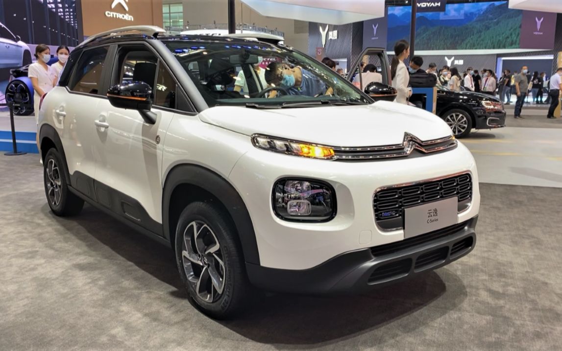2020雪铁龙c4 aircross车展实拍,这颜值和内饰,给个不喜欢理由_哔哩