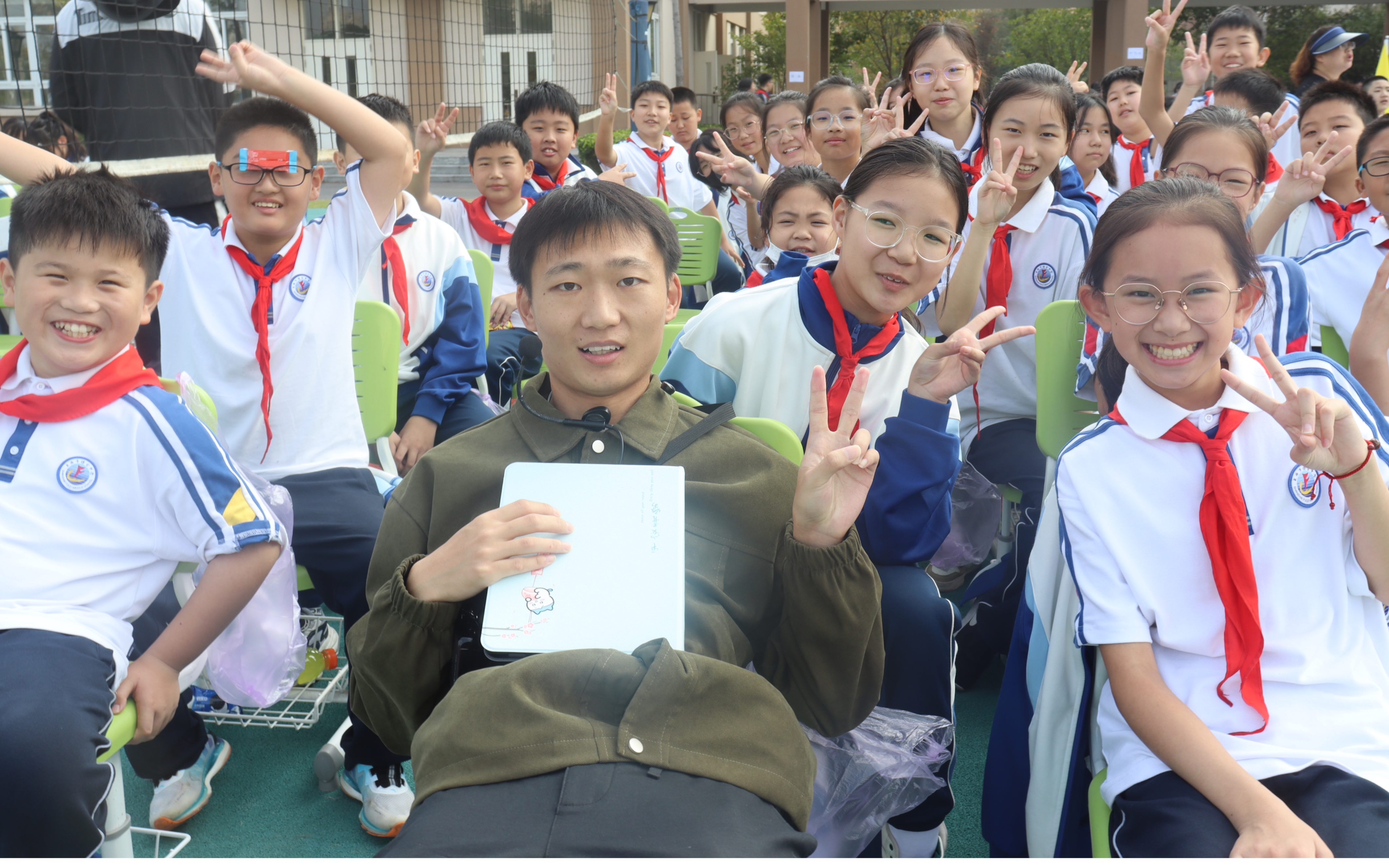 周浦傅雷中学图片