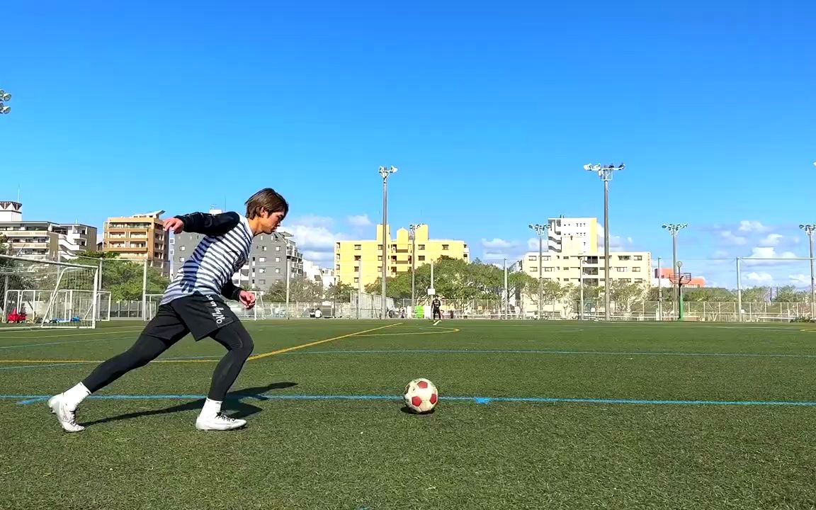 【足球技巧】学习 5 种最佳足球运动员的长传技巧-乌市a哥-默认收藏夹