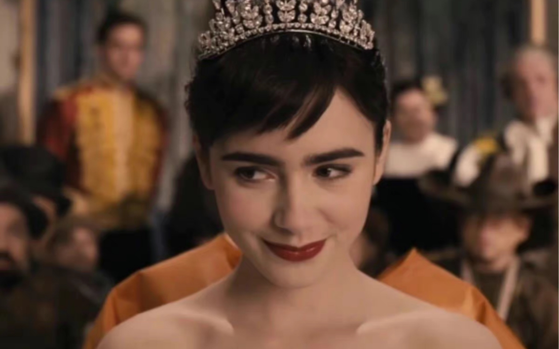 【迪士尼公主真人电影】白雪公主Lily Collins哔哩哔哩bilibili