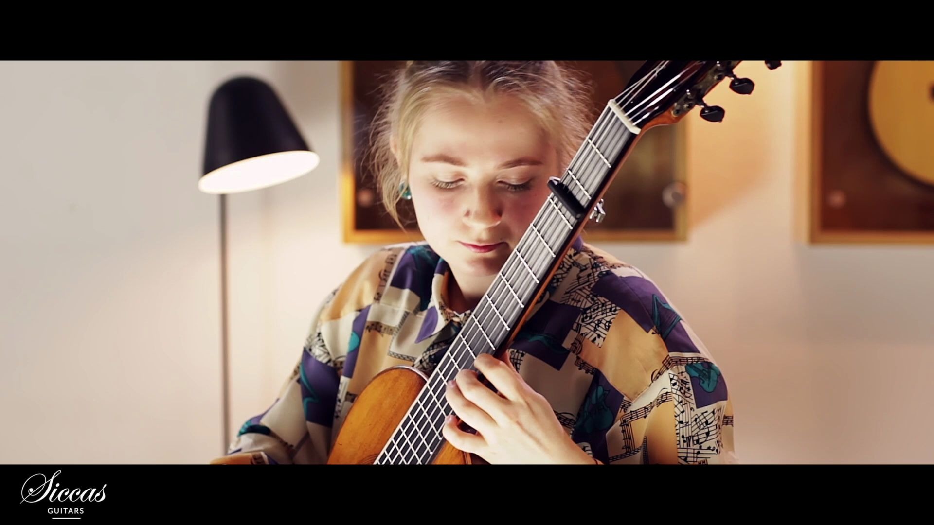 emma shay古典吉他演奏「the most sacred queen elizabeth, her