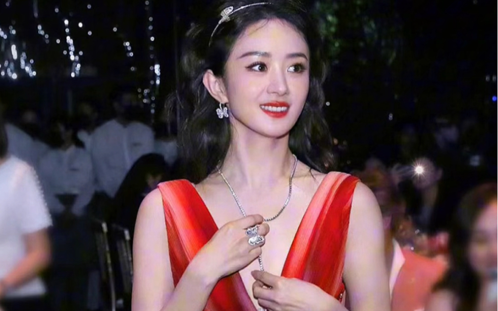 赵丽颖太美了啊,她的手机壁纸的动漫人物真好看!