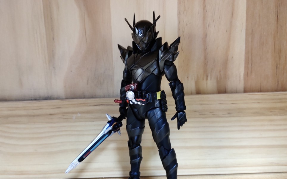 shf假面骑士metalbuild幻影坦坦