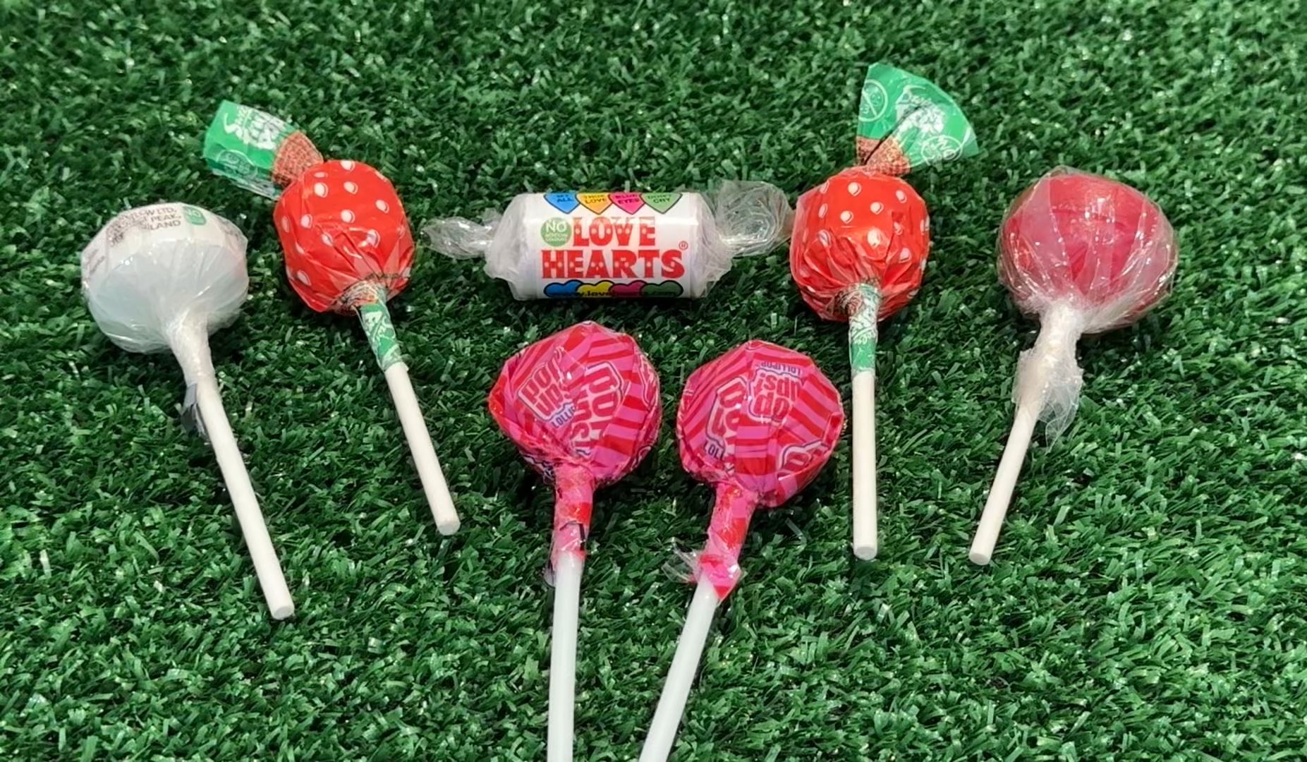 爱心纽扣糖好看的棒棒糖