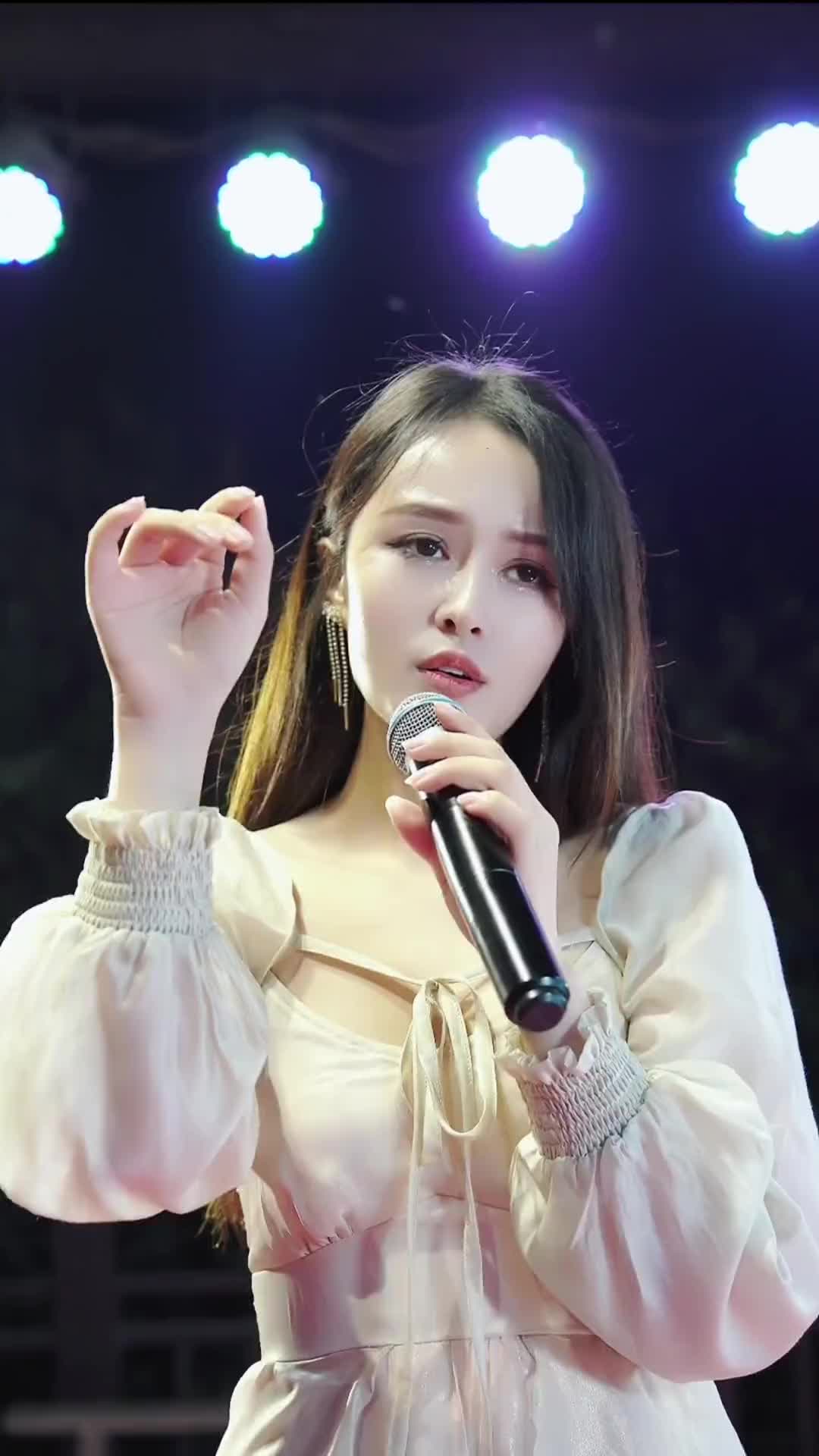 路过的都是风景经历的才是人生我只是你的过客孙茹雪