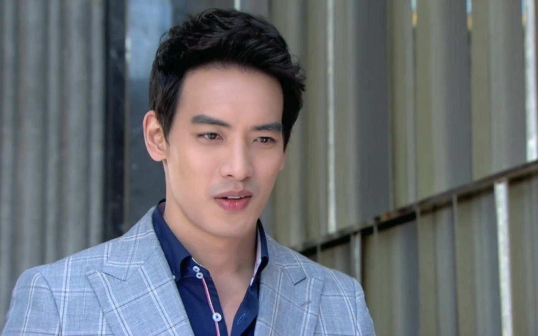 恋恋不忘:向峻做事太绝,几句话把厉母气的,恨不得吃了他!