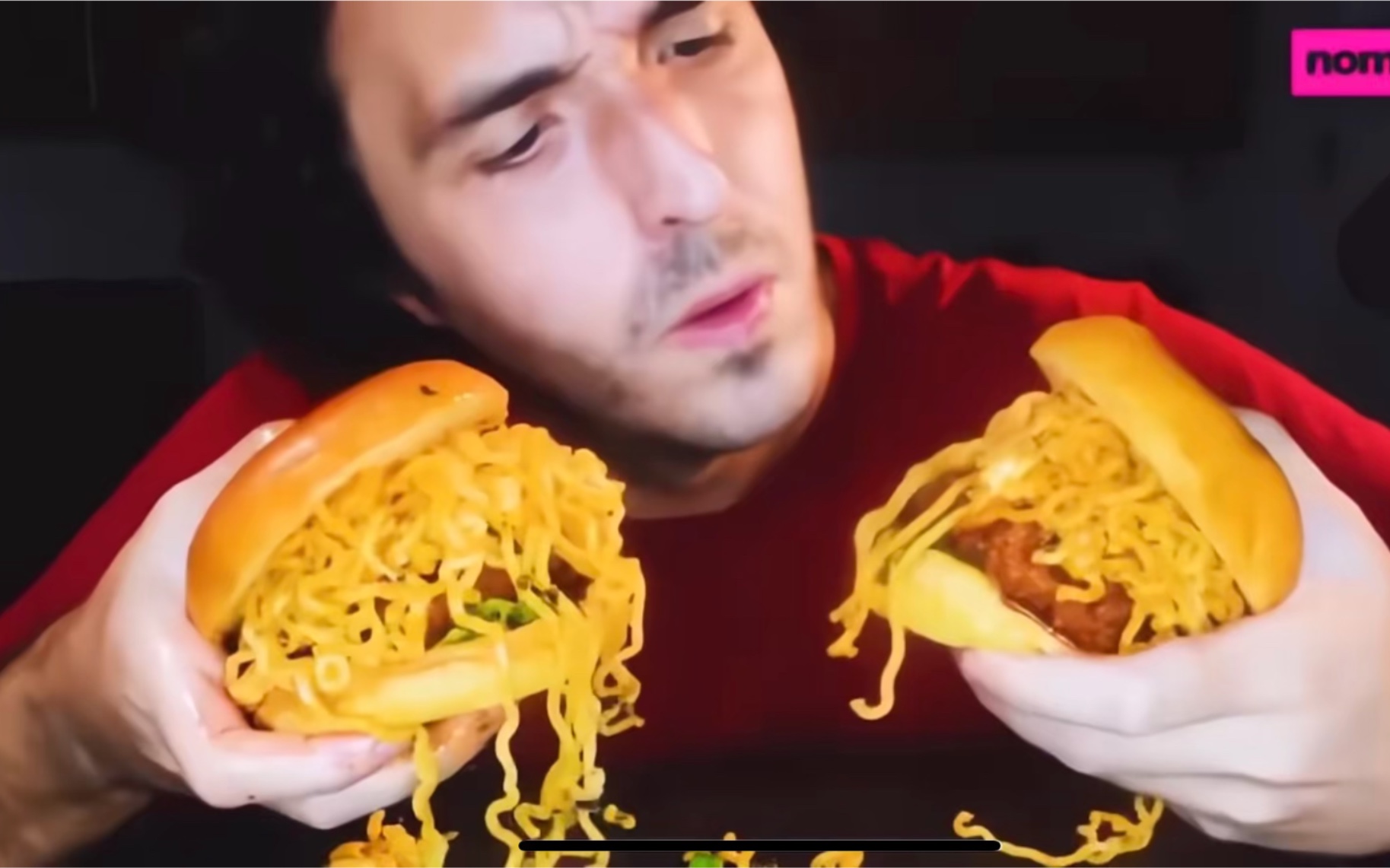 大口吃汉堡 食音咀嚼音