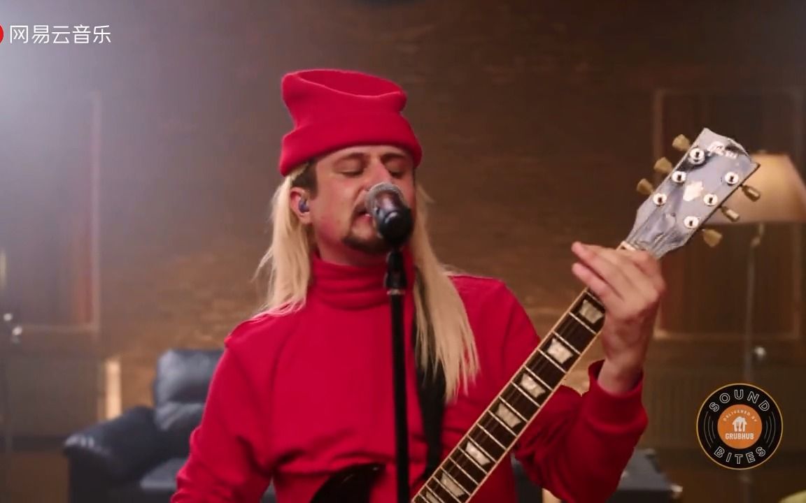 oliver tree在演出过程中失控