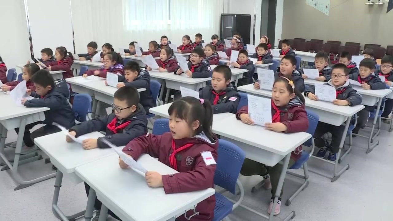 [图]三年级下册小学语文公开课，古诗三首《元日、清明、九月九日忆山东兄弟》（配套课件）课堂实录。