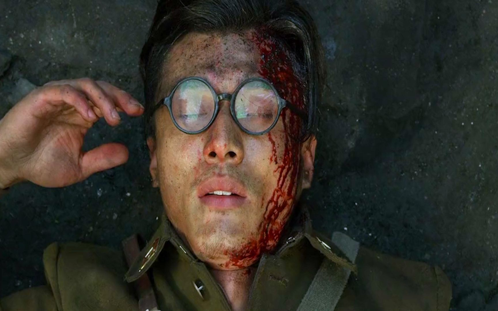 六百战士死战不退,七日炼狱般战斗,这才是战争片的样子_哔哩哔哩_bili