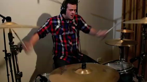 [图]姆爷Not Afraid 的 燃爆Drum cover！by James Jeffery