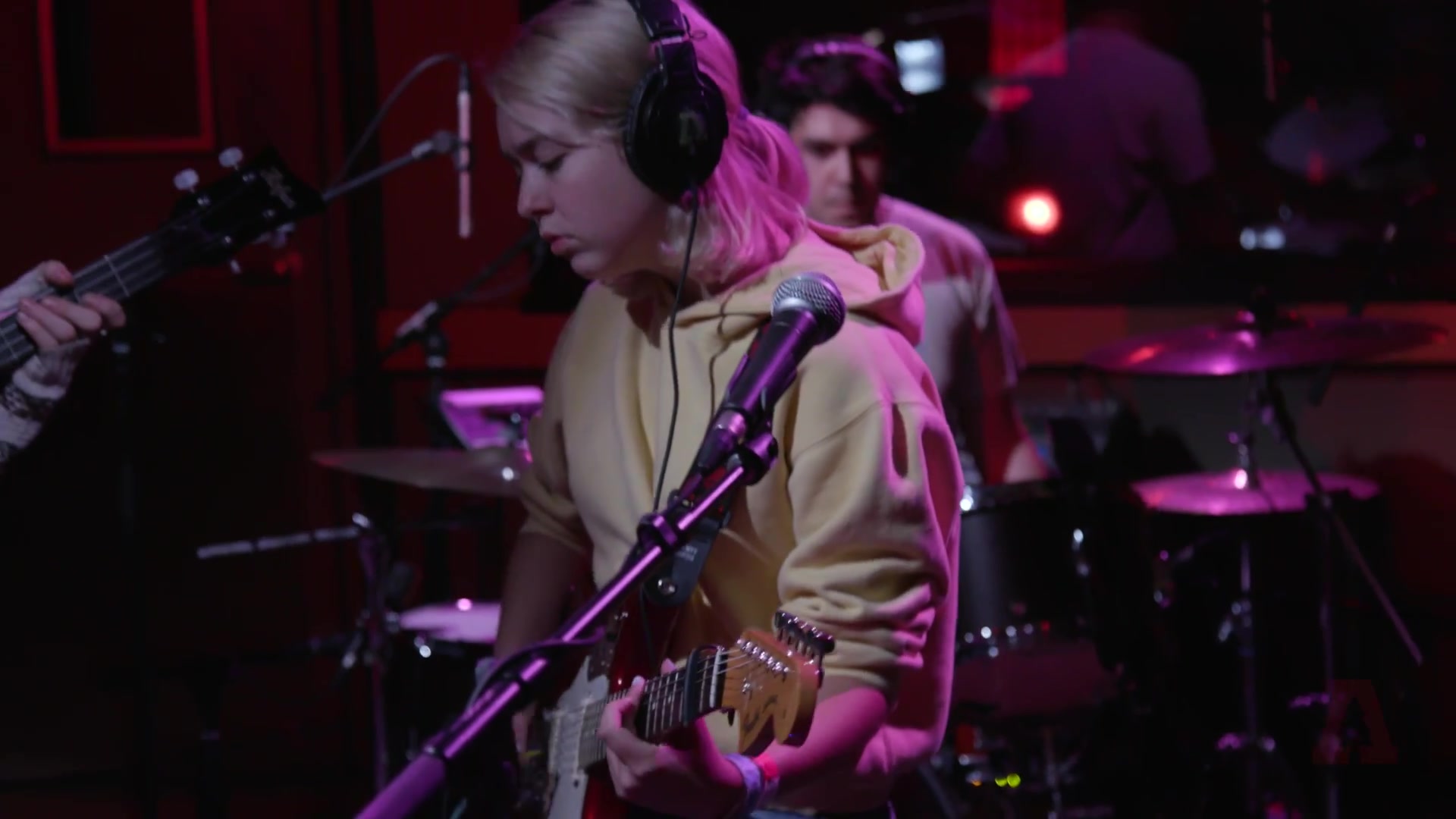 [图]Snail Mail - Thinning - Audiotree Live (3 of 5)