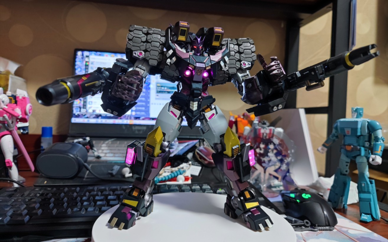 mc肌肉熊合金成品塔恩简单开箱分享