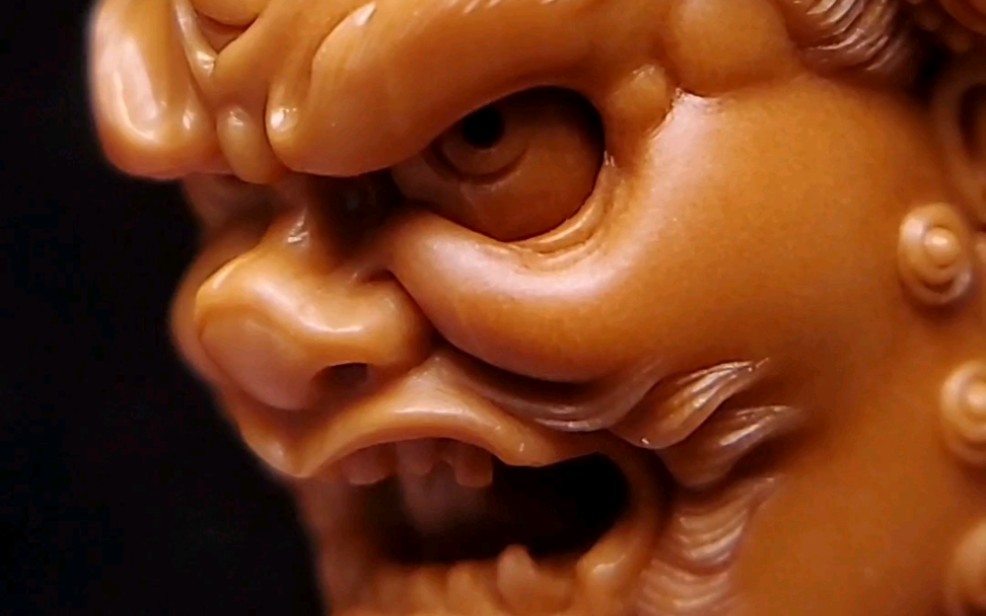 大黑天佛首造像,雕工超精致立体,层次感立体感强,非常干净,开脸神态