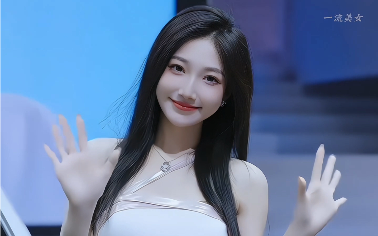 一口气带你看30位颜值美女车模,你觉得谁才是你心中的最美女车模呢?