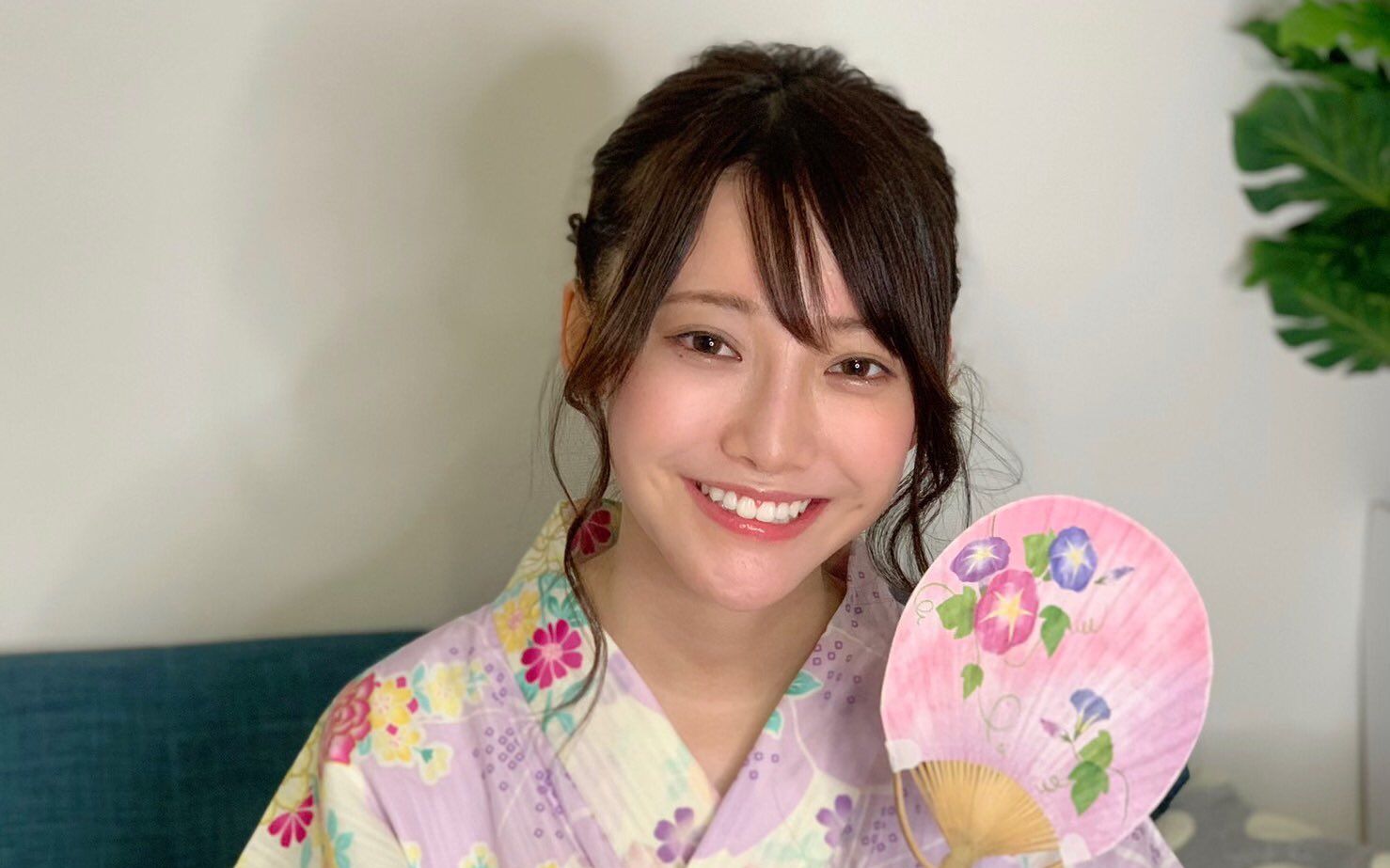 【功夫少女字幕组】200804 黑见明香showroom 初登场【焼肉寿司前進