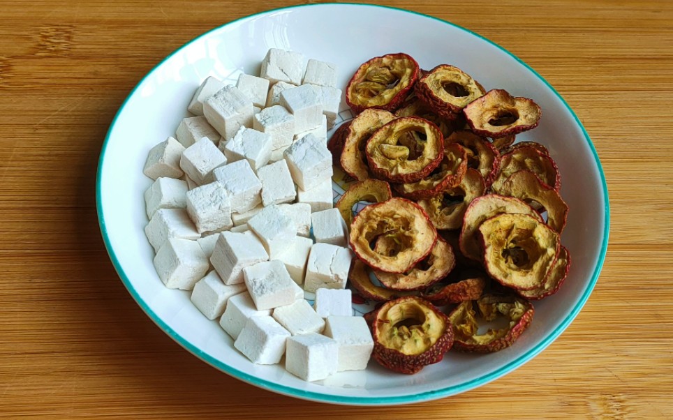 茯苓和山楂放一起,作用实在厉害,解决很多人的烦恼,省钱又实用