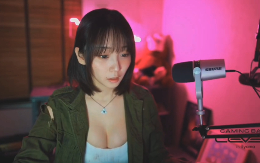 伊织萌 打喷嚏03