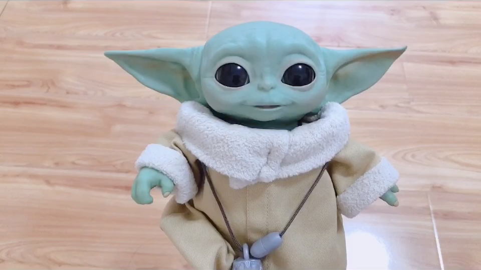 孩之宝 曼达洛人 尤达宝宝 真实可发声haha