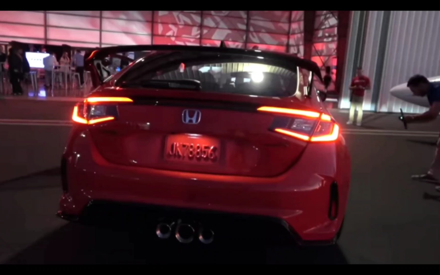 本田思域 honda civic type r fl5 红色 展示 声浪 尾灯哔哩哔哩bilibili