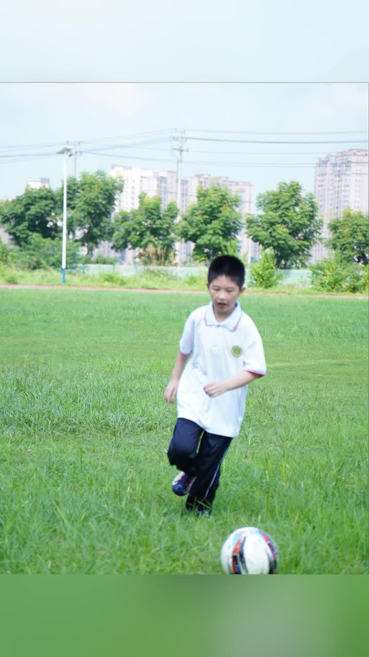 小学生校服厂家供货,小学生校服哪家好,小学生校服制造商哔哩哔哩bilibili