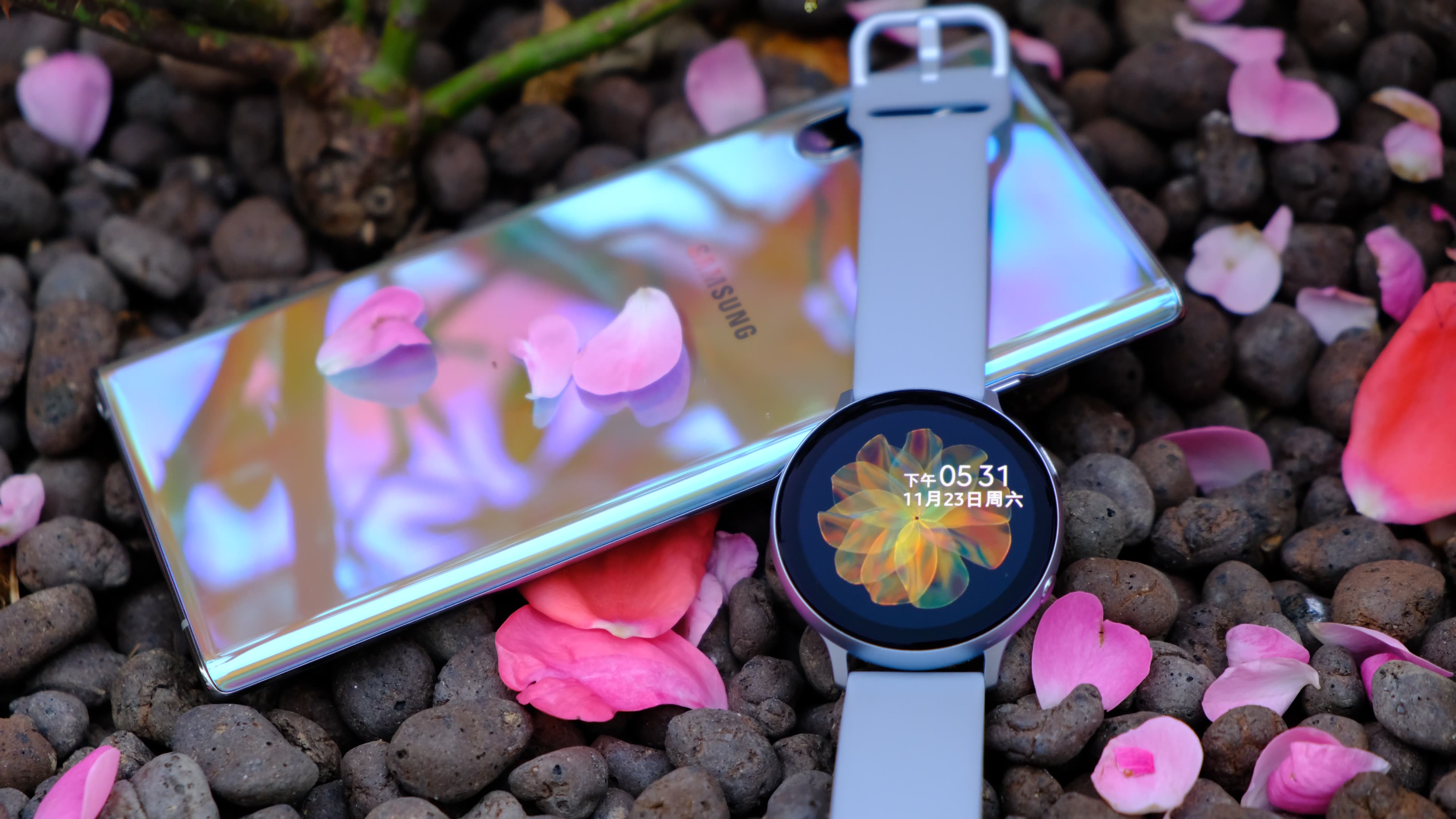 三星galaxywatchactive2动态表盘展示