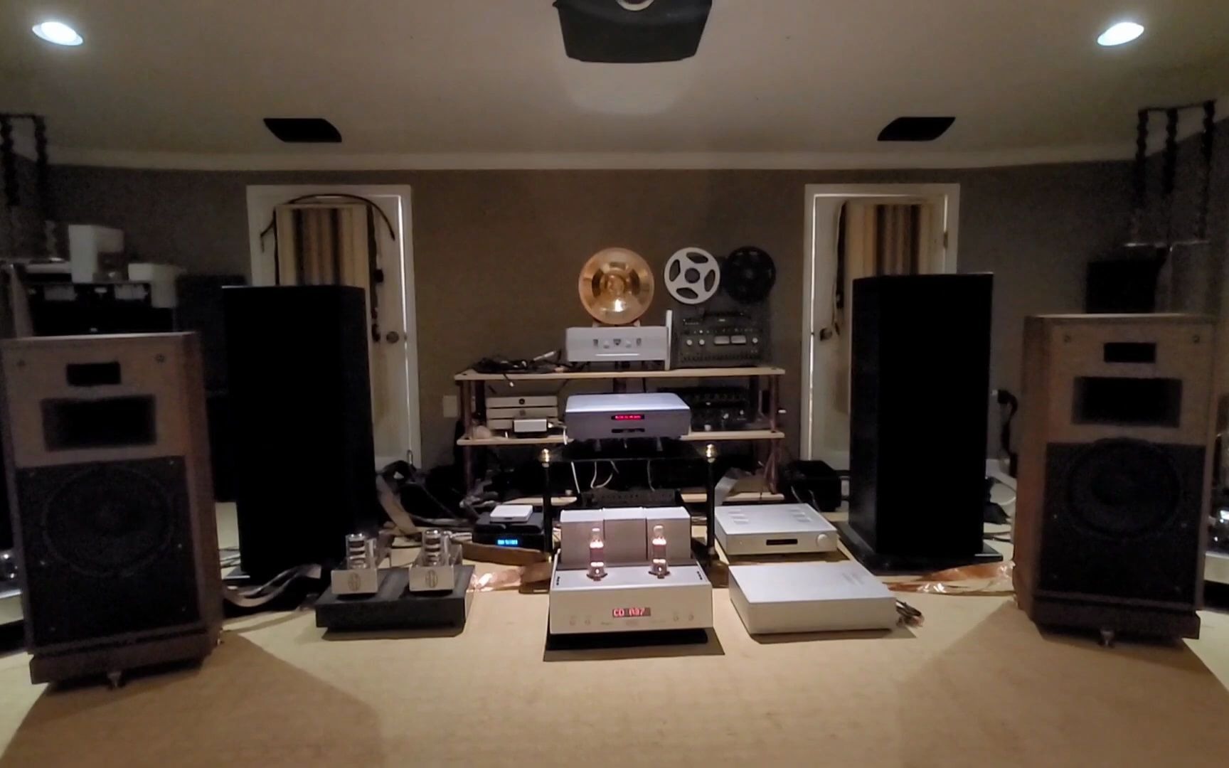 [图]NAT AUDIO 805 DHT amp and tube roll. AGD PRODUCTION amps steal the show!