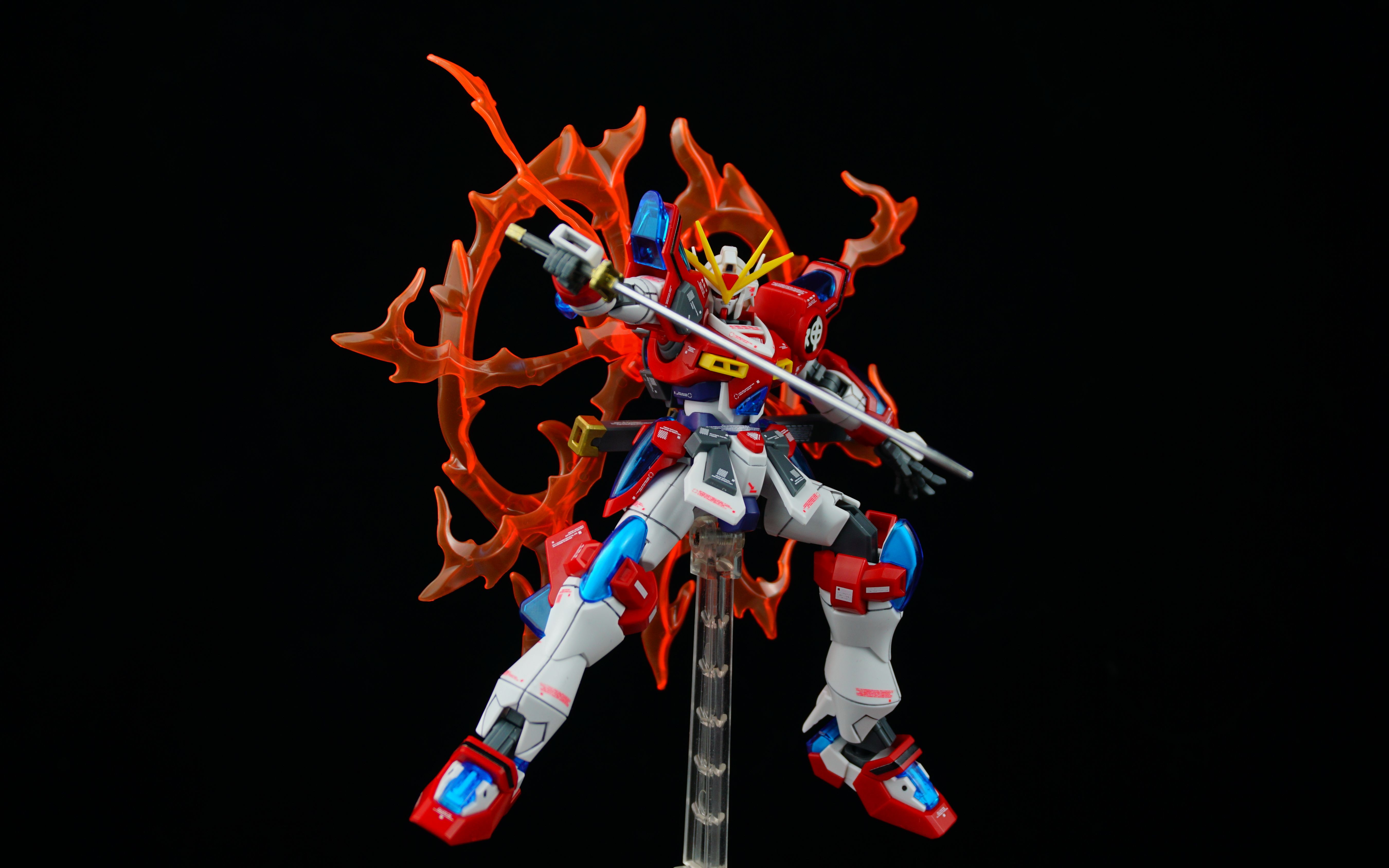 【评头论足】第34期 万代hgbf 神木燃炎高达 &megahouse 海贼王 基德