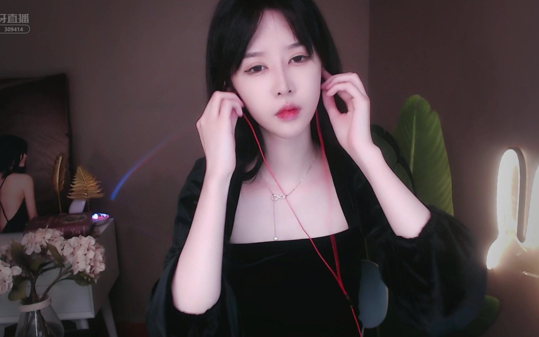 虎牙-众乐抱抱er_2020-09-29-2310_09-30-0023_【戴上耳机】0点抽千元