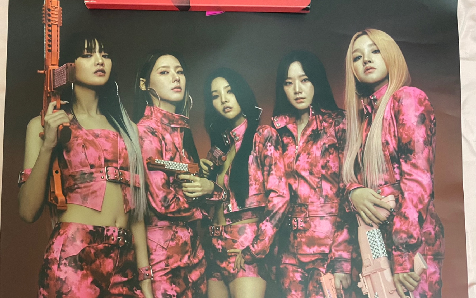 女娃G IDLE 的新专辑拆专哈哈开森_哔哩哔哩_bilibili