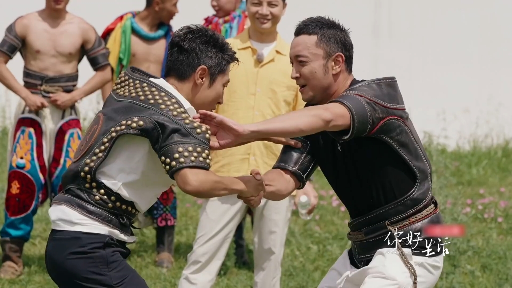 【阿云嘎】新一季《你好生活》治愈回归,骑马"回家"超得意