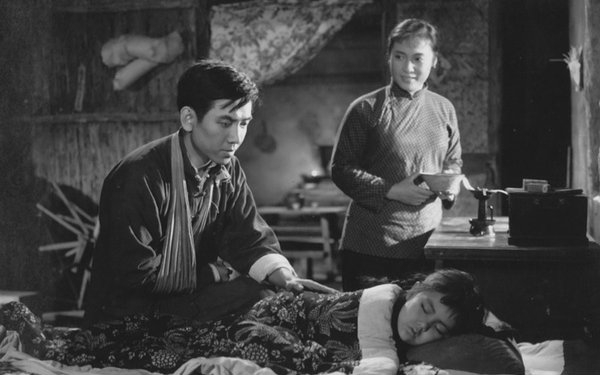 [图]【弹起我心爱的土琵琶】铁道游击队（1956）