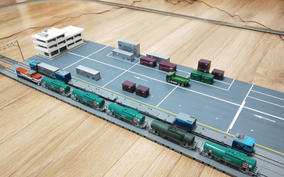 n比例低成本自制jr火车模型货运站