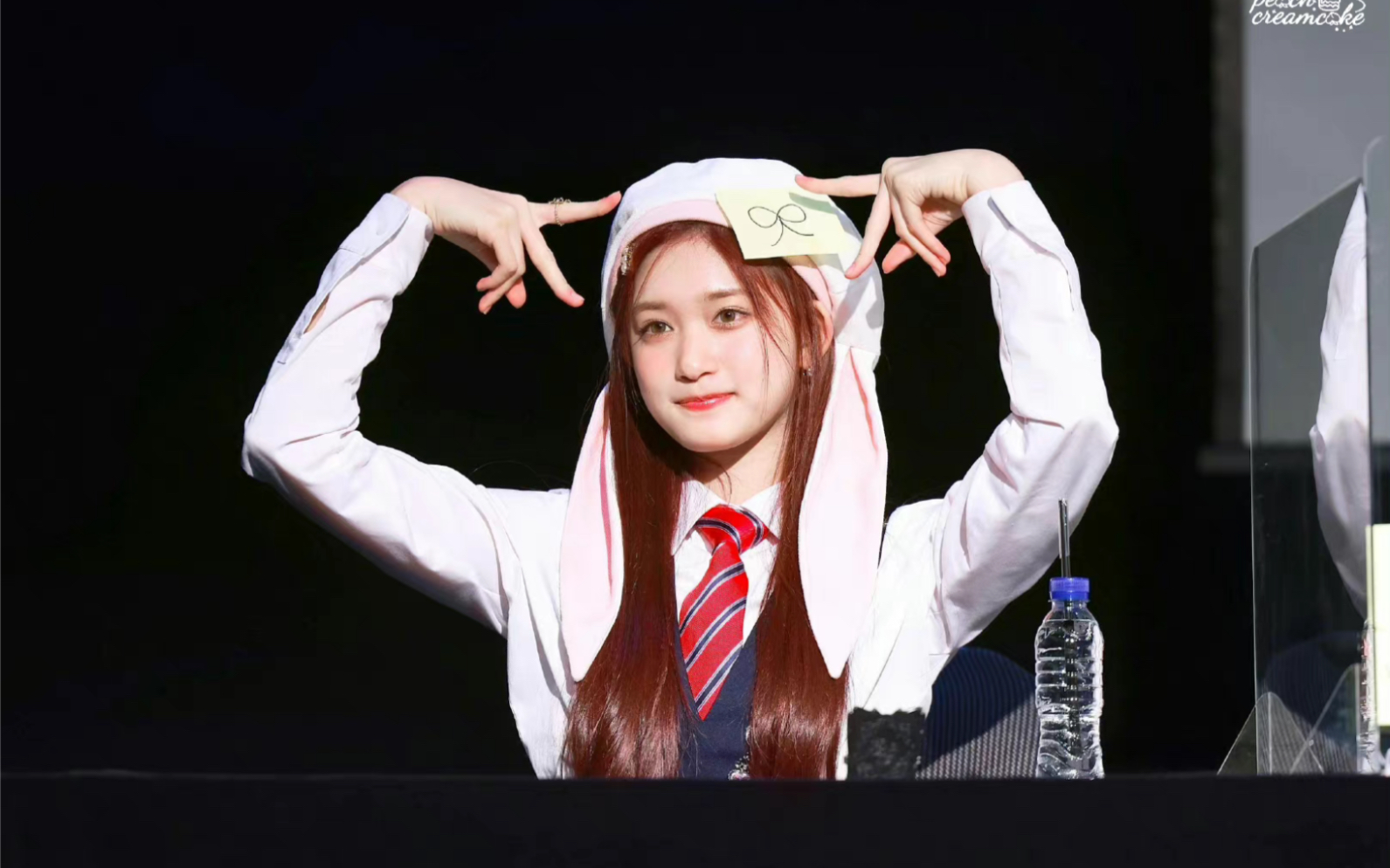 可爱忙内奶奶的瑞宝ive李瑞lovedive直拍一键换装