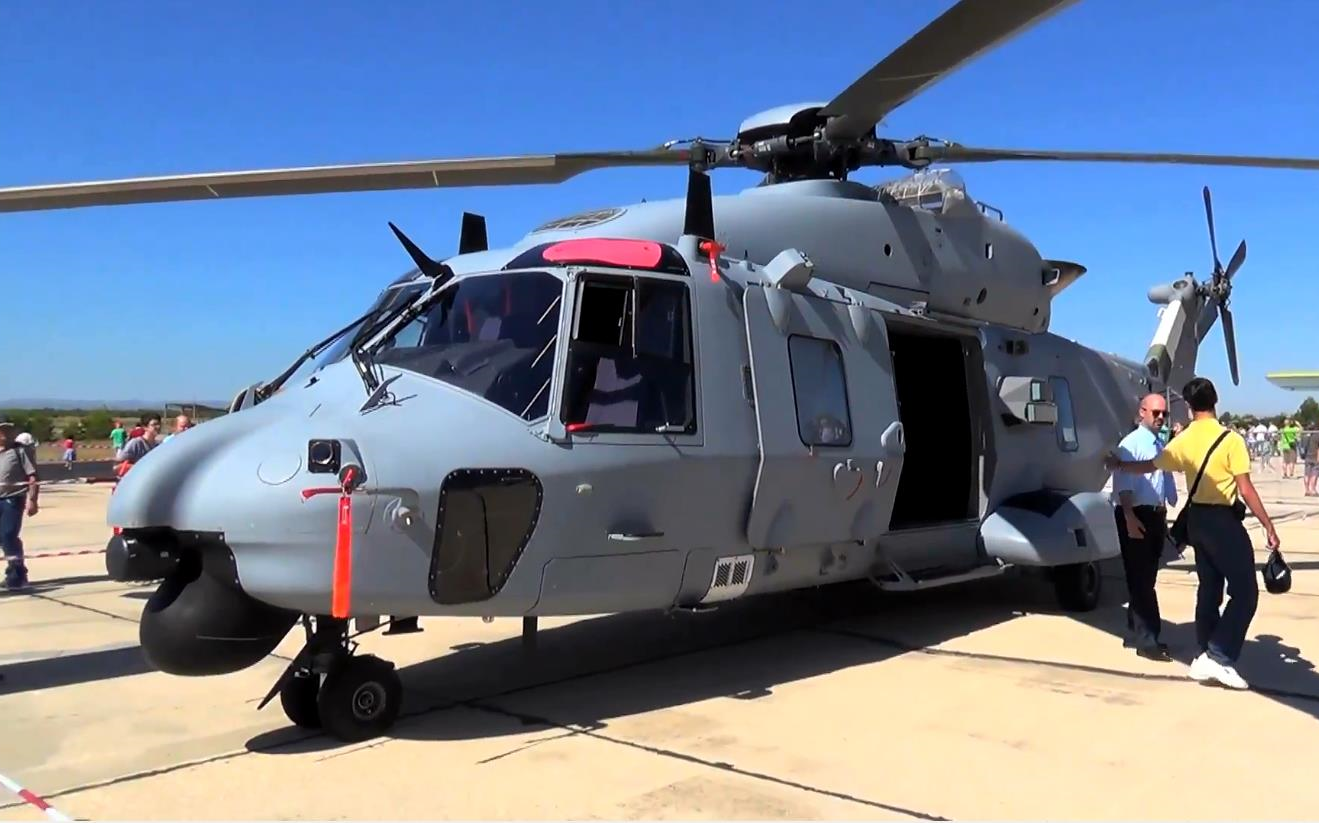 【细节特写】西班牙空军 — nh-90中型通用直升机(2013/6)_哔哩哔哩