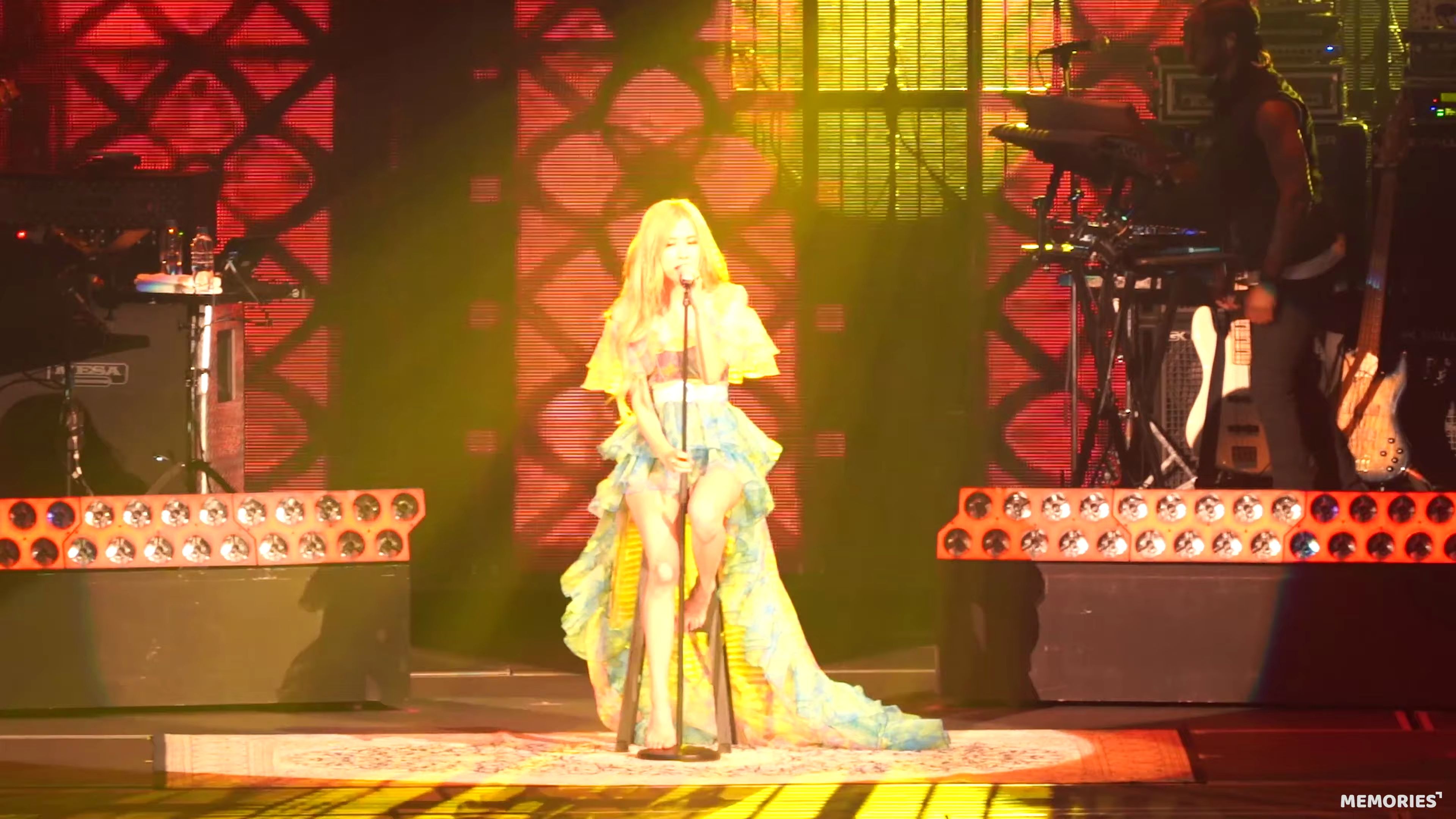 blackpink朴彩英200222rose最新solo舞台someoneyouloved日本福冈演唱