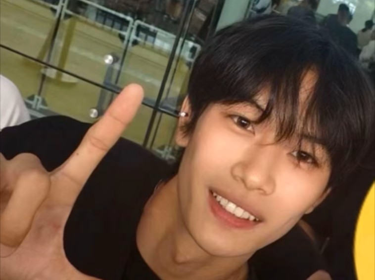 花小龙直播回放7.18开合跳自律,明天练伯哥