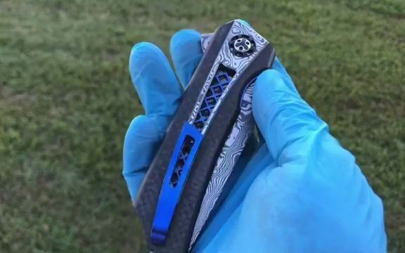 burchtree bladeworks 镂空手柄折刀 2021aim刀展展品