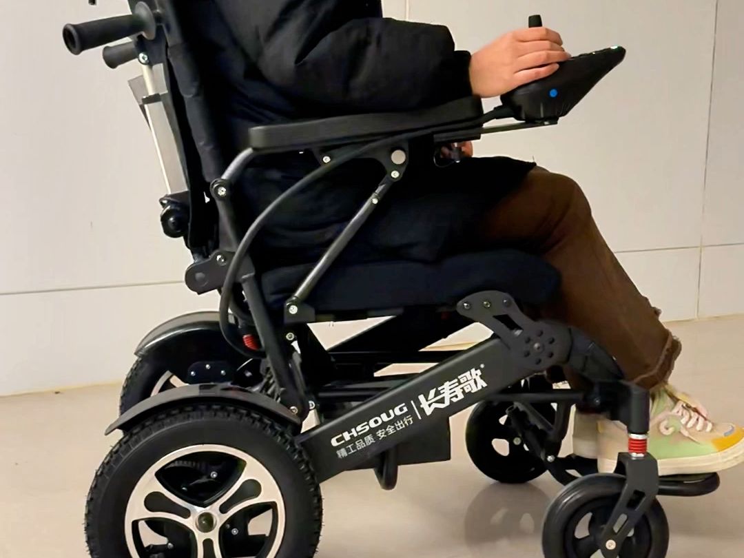 电动可躺的长寿歌电动轮椅,老人随时可休息