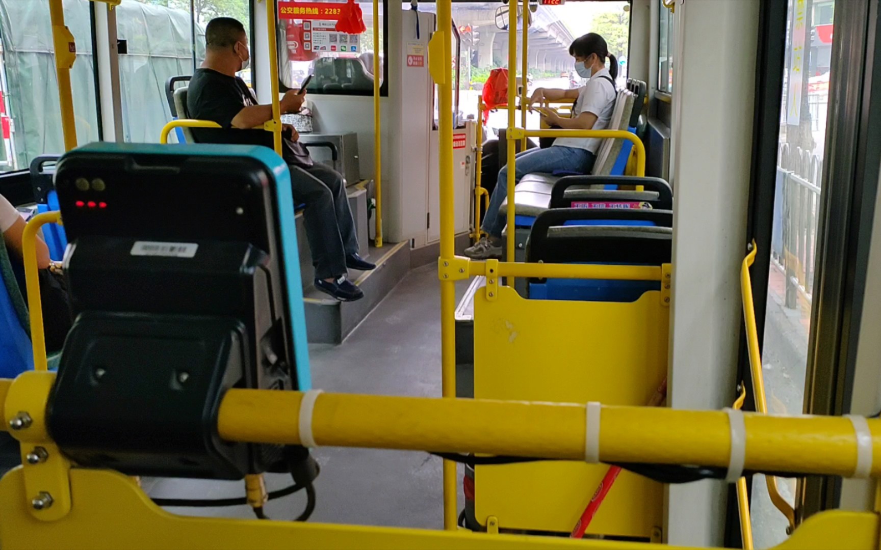 中山公交乘车记录有人售票的终章新旧时代的交接摄于榄运228路详情
