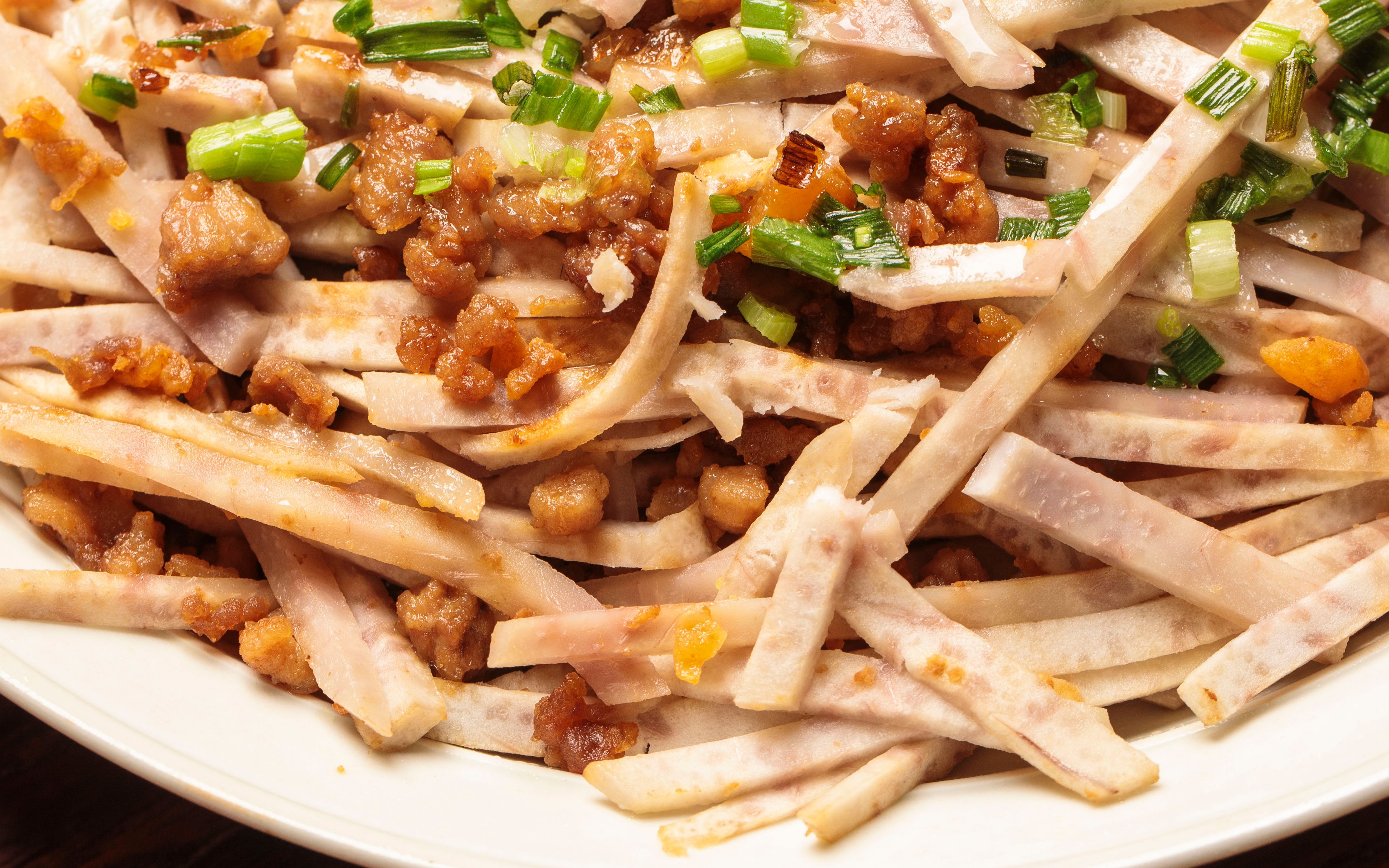 一斤猪肉分10次烧,顿顿都有肉吃,【肉末蒸香芋】了解一下