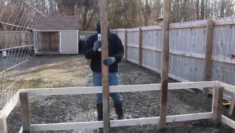 Diy Greenhouse 瓜架变小暖房 自制小暖屋 简单快速为菜园搭建小暖棚 低成本简单温室 蔬菜小暖棚 暖棚搭建 自建菜棚