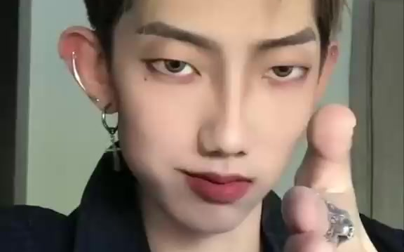 最强男子变身术狙中妹妹的心脏