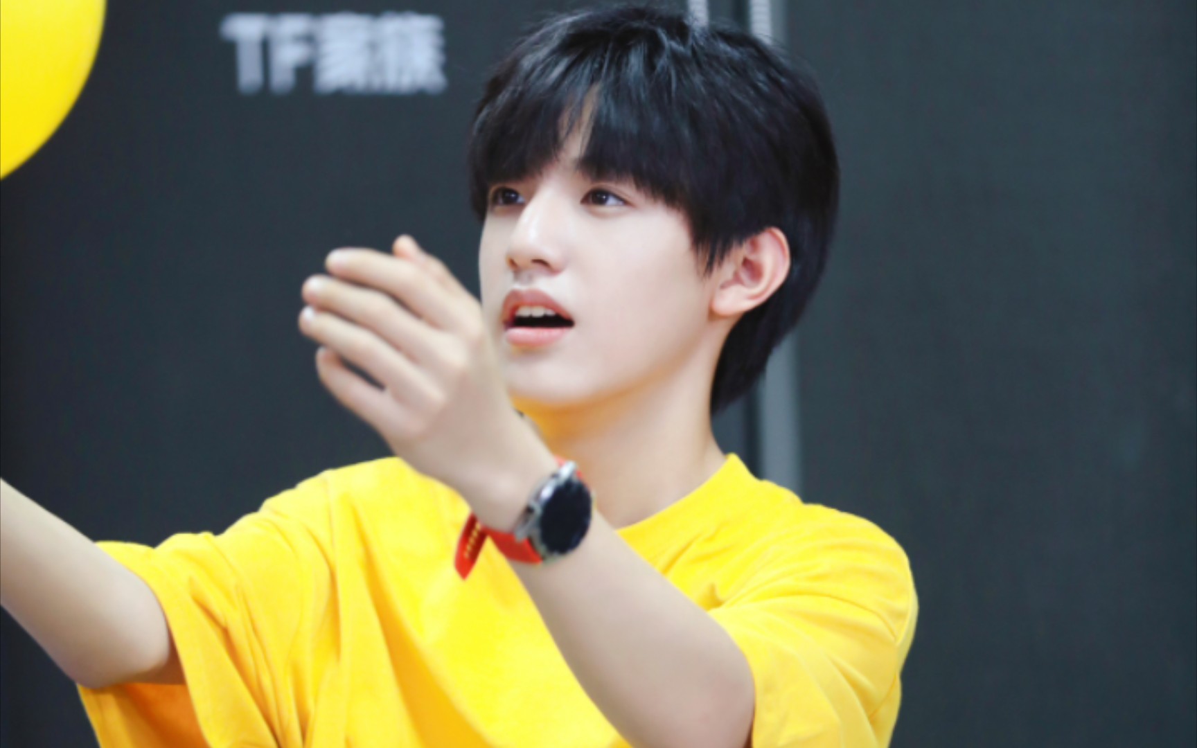 张泽禹 tf家族少年进化论《秋日幻想曲》