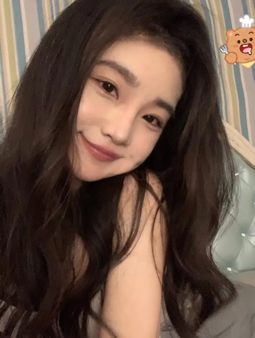 发嗲的小女人_哔哩哔哩_bilibili