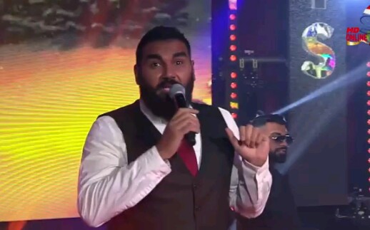 保加利亚妖王azis2021跨年演唱会